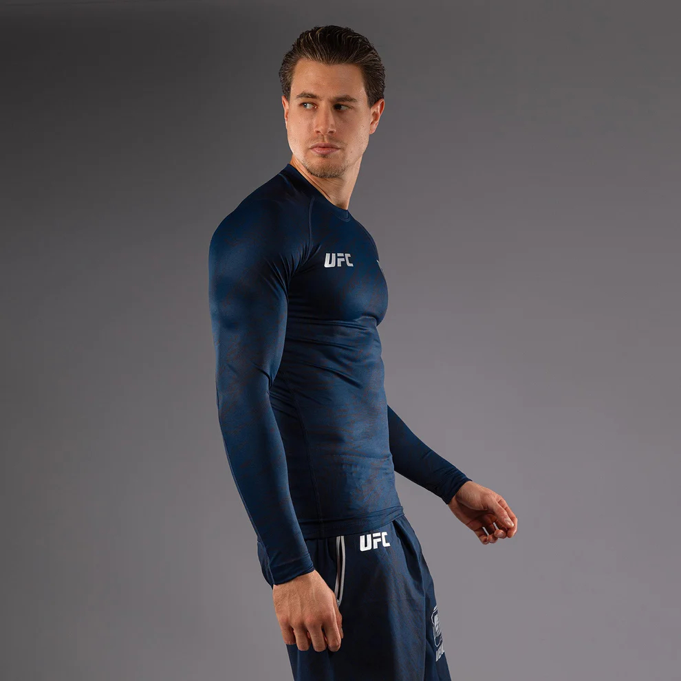 Рашгард UFC Fusion by Venum Authentic Fight Week Рашгард UFC Fusion by Venum Authentic Fight Week
