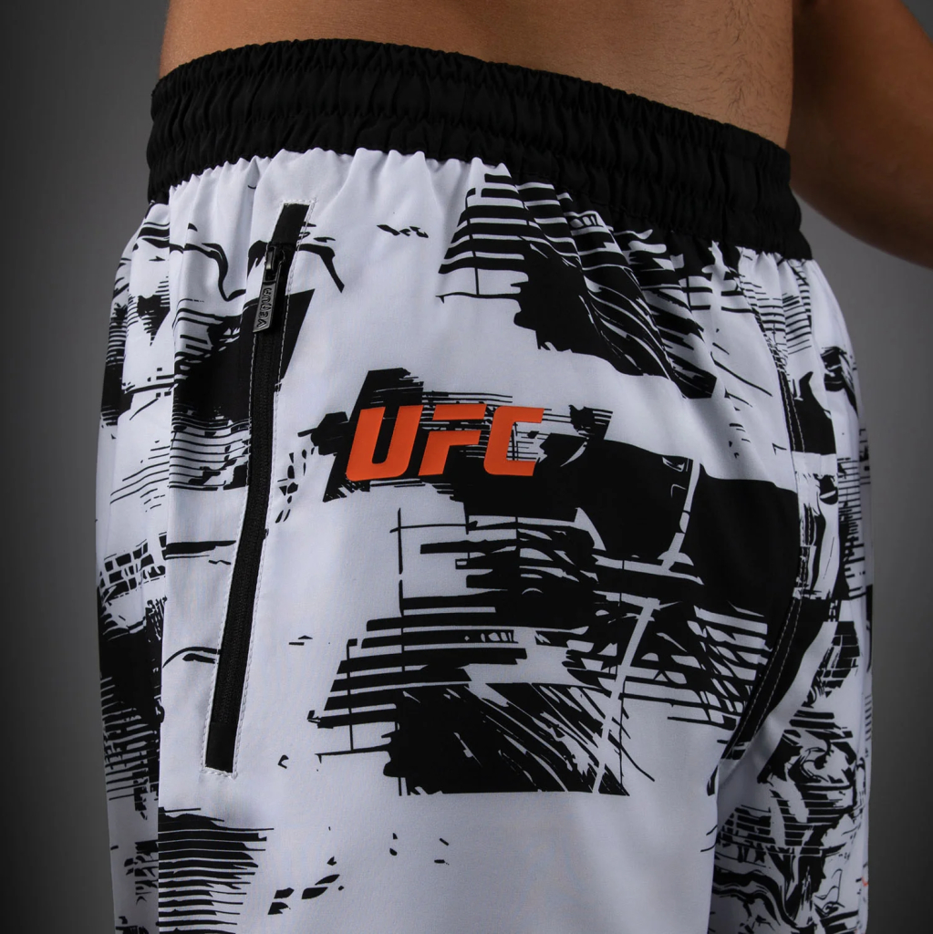 Шорты UFC Zenith by Venum Authentic Fight Week White Шорты UFC Zenith by Venum Authentic Fight Week White