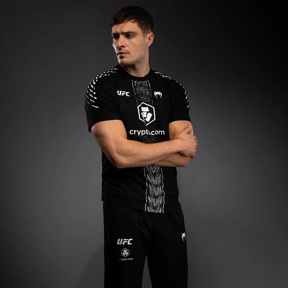 Футболка UFC Zenith by Venum Authentic Fight Night Black