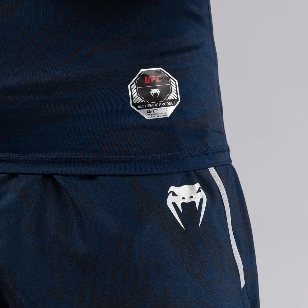 Рашгард UFC Fusion by Venum Authentic Fight Week Рашгард UFC Fusion by Venum Authentic Fight Week