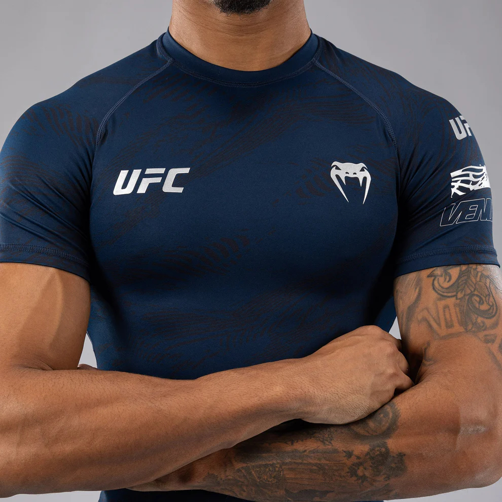 Рашгард UFC Fusion by Venum Authentic Fight Week Рашгард UFC Fusion by Venum Authentic Fight Week