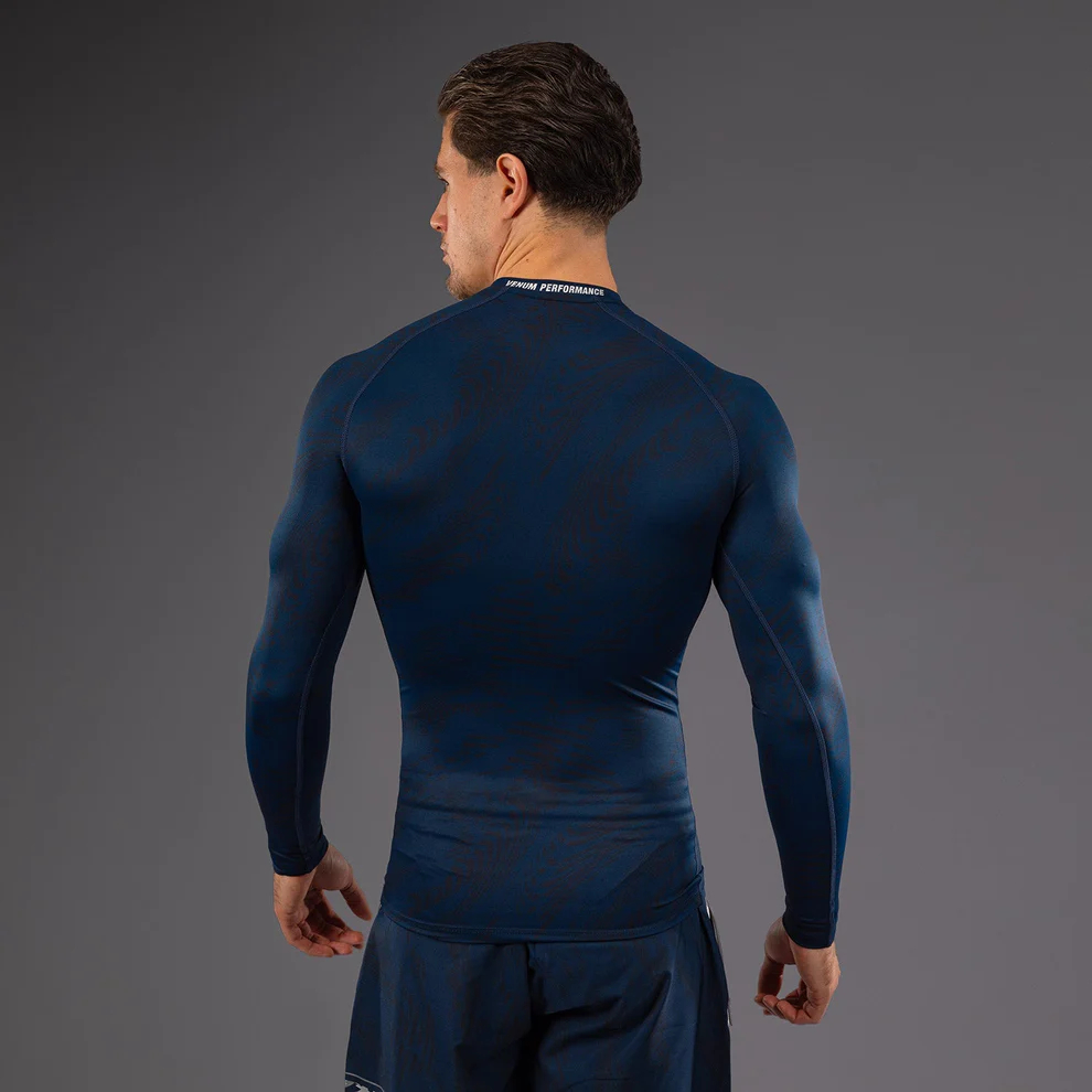Рашгард UFC Fusion by Venum Authentic Fight Week Рашгард UFC Fusion by Venum Authentic Fight Week