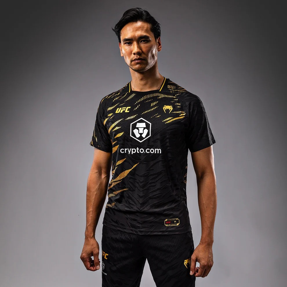 Футболка UFC Fusion by Venum Authentic Fight Night