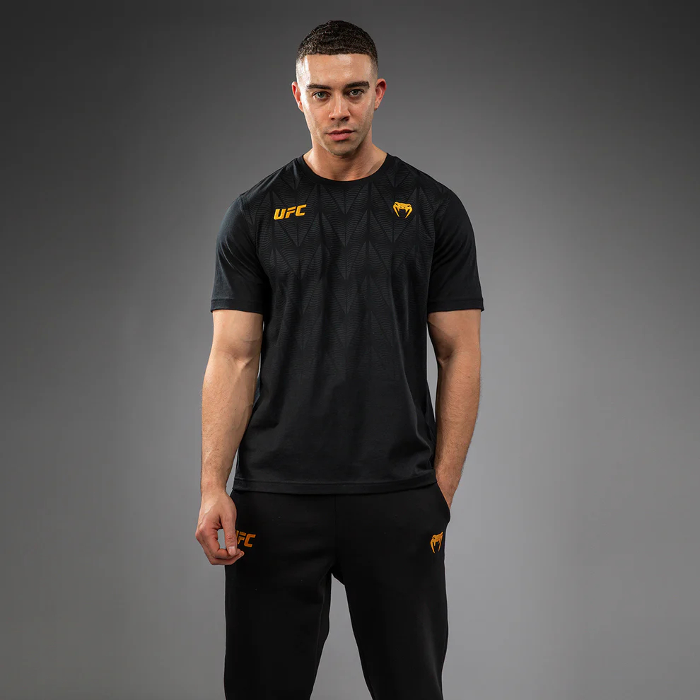 Футболка UFC Zenith by Venum Replica Black/Gold