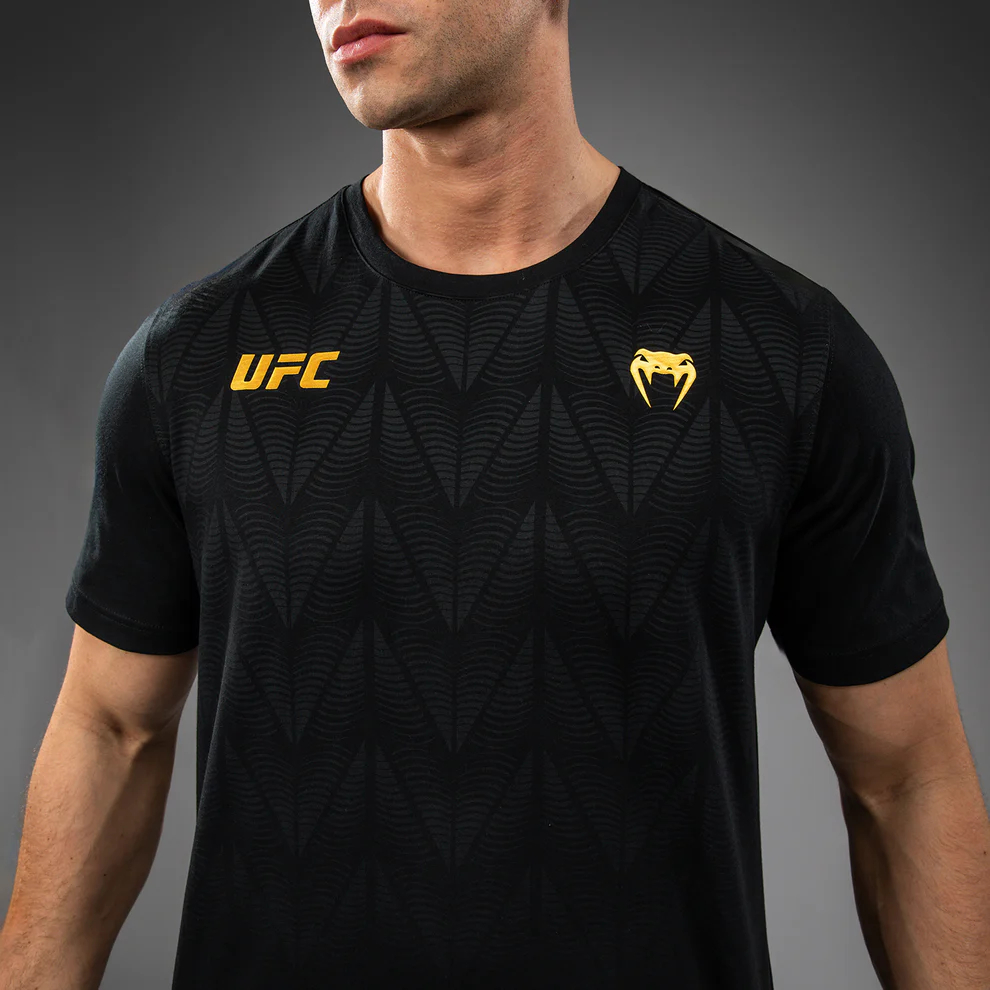 Футболка UFC Zenith by Venum Replica Black/Gold