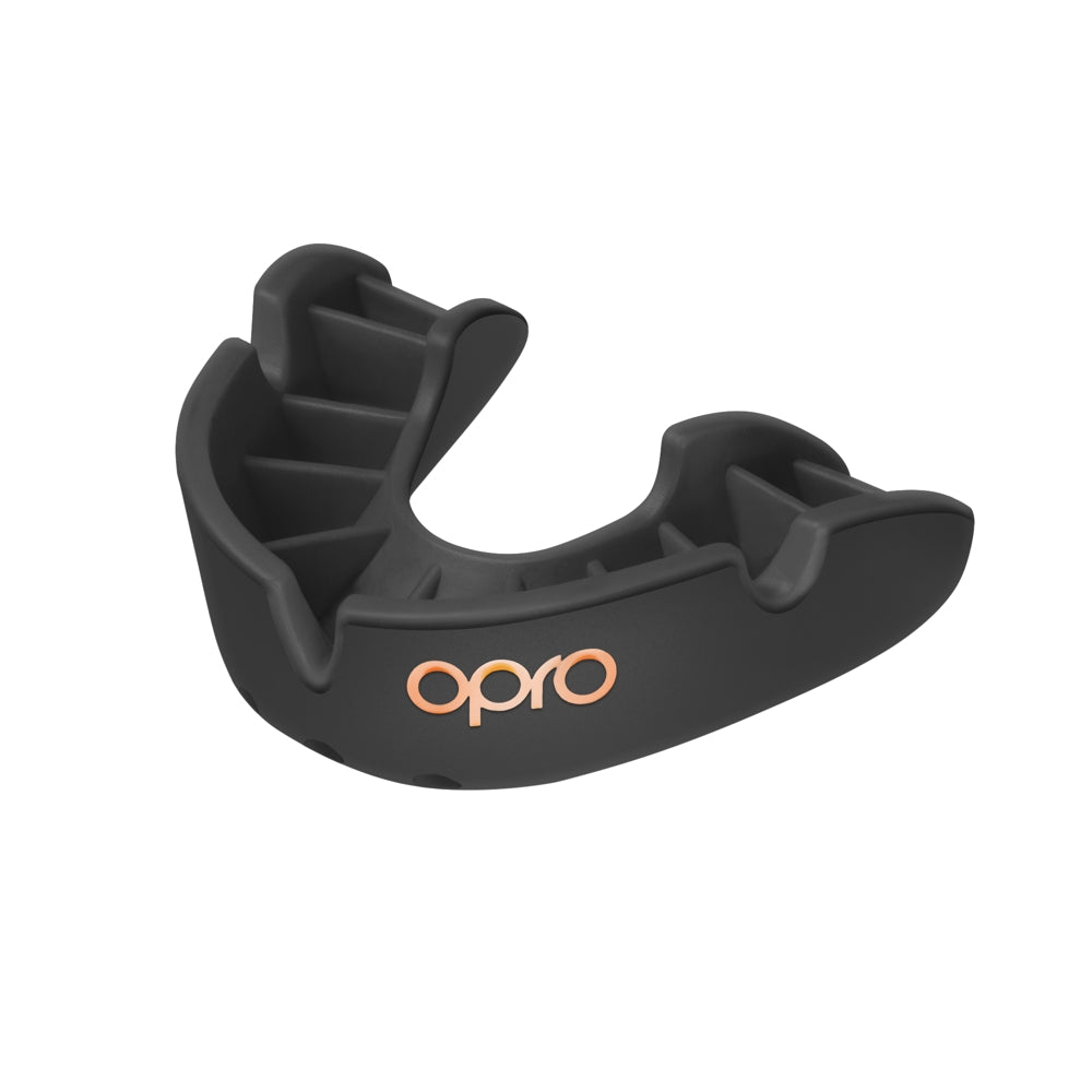 Капа Opro уровня Bronze, чёрная