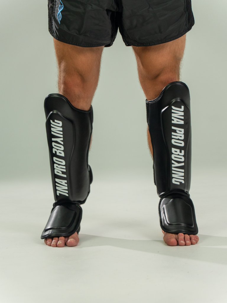 Защита голени DNA PRO BOXING Patriot, черный