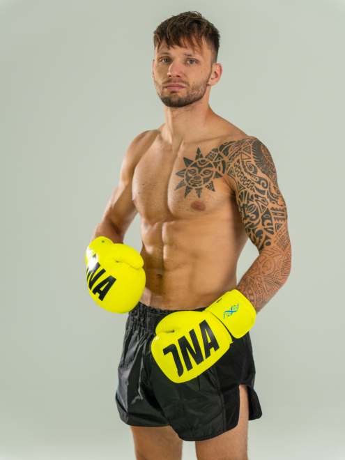 Боксерские перчатки DNA Patriot, салатовые