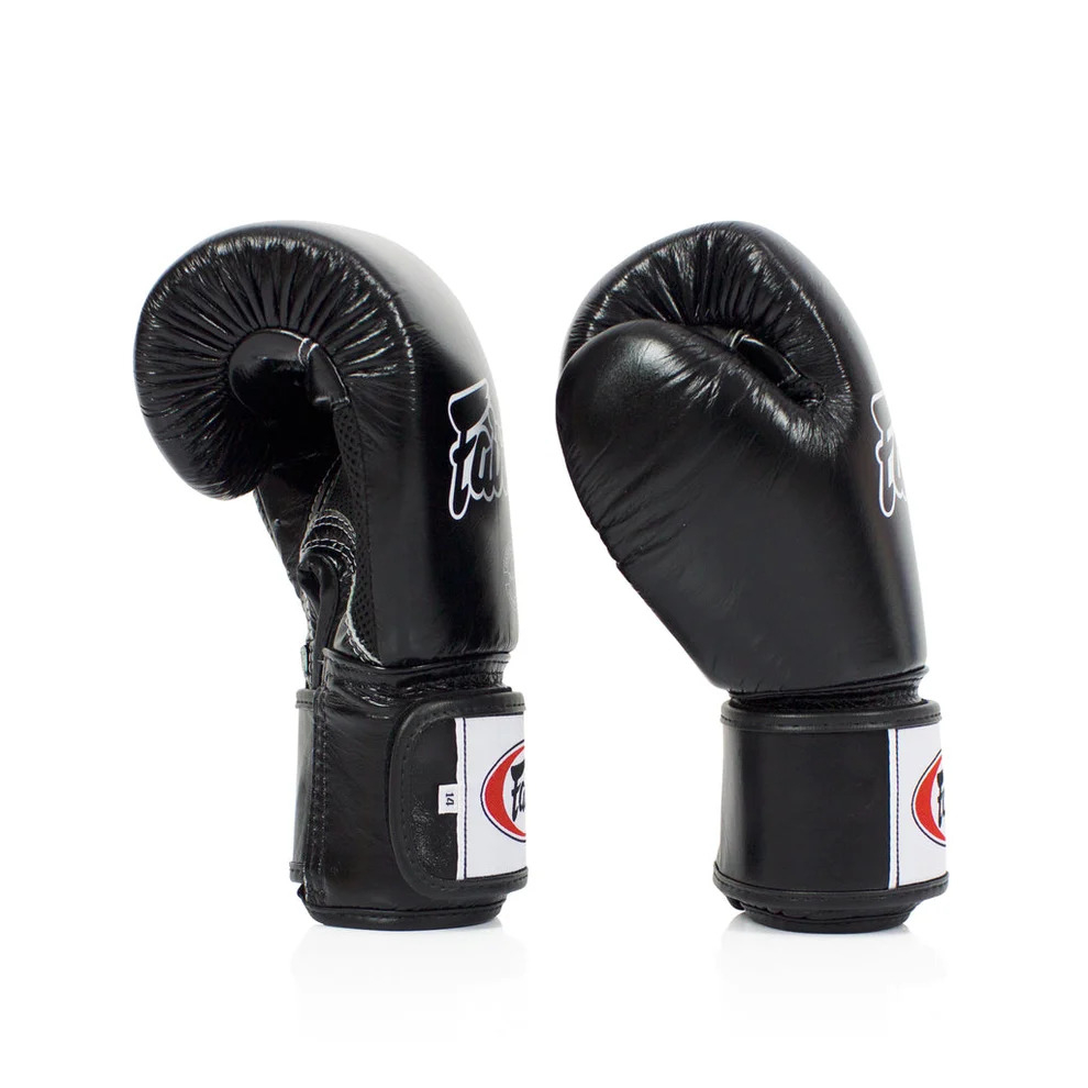 Боксерские перчатки Fairtex Breathable Universal BGV1, черные