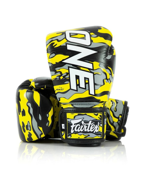 Боксерские перчатки ONE x Mr. Sabotage by Fairtex