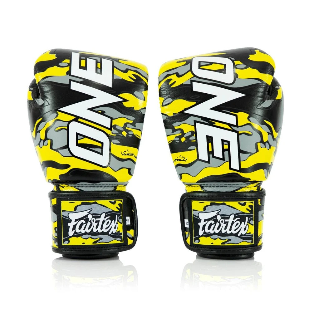 Боксерские перчатки ONE x Mr. Sabotage by Fairtex