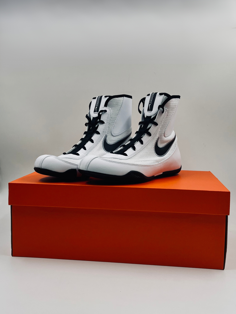 Боксёрки Nike Machomai 2.0 White/Black/Wolf Grey