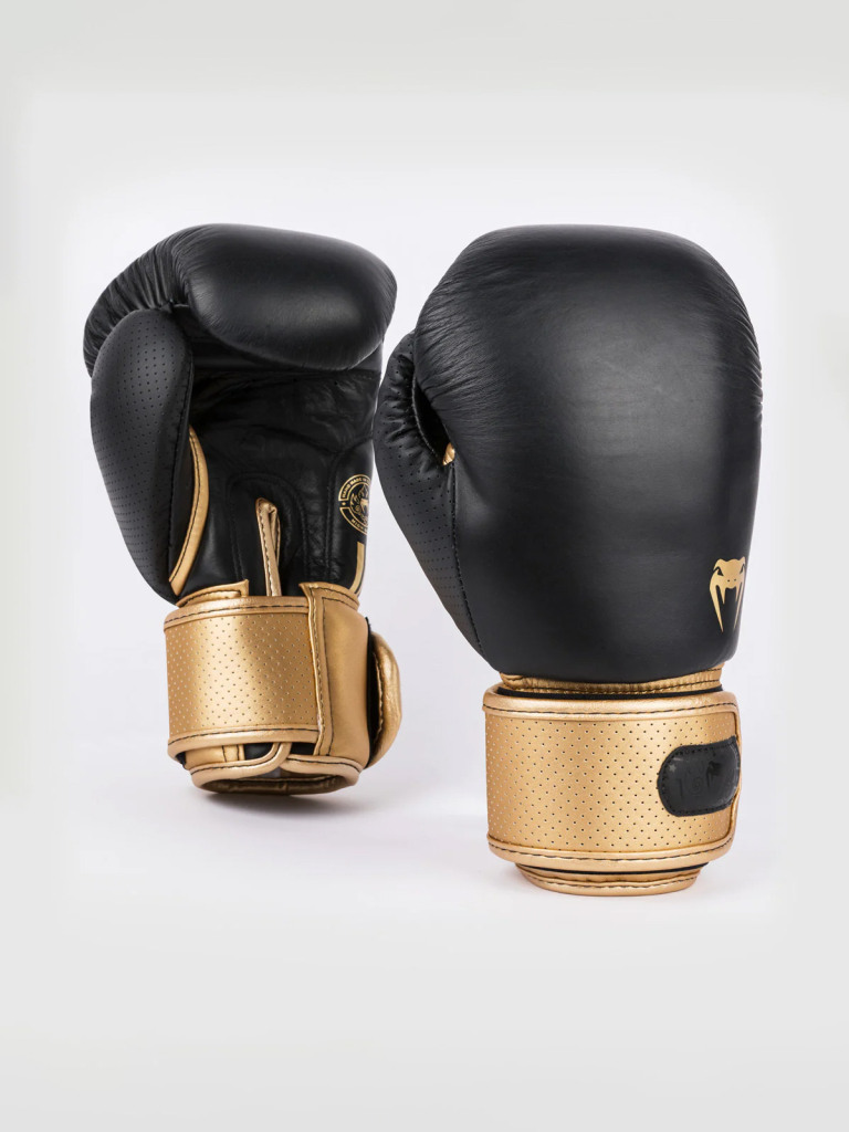Боксерские перчатки Venum Power 2.0 Black/Gold 