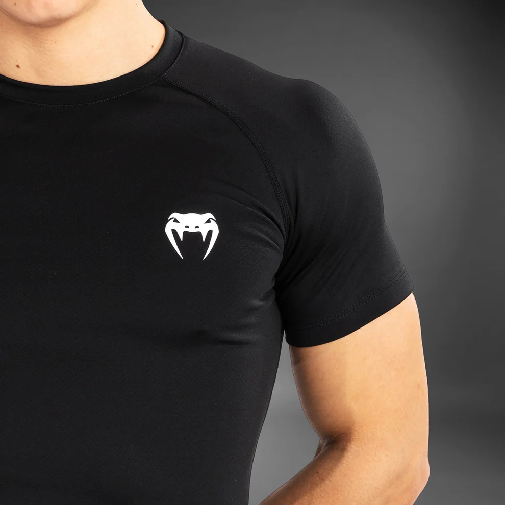 Рашгард с коротким рукавом Venum Contender - Black/White
