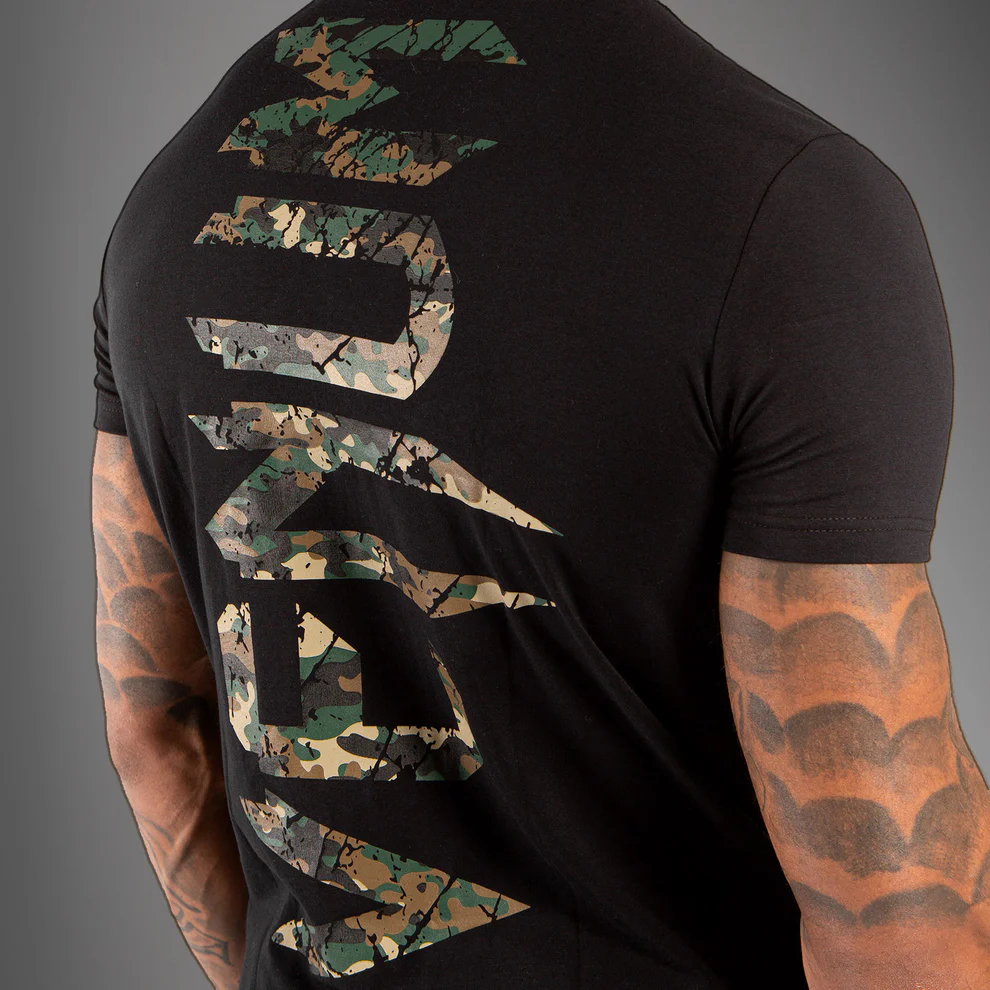 Футболка Venum Original Giant Black/Forest-Camo
