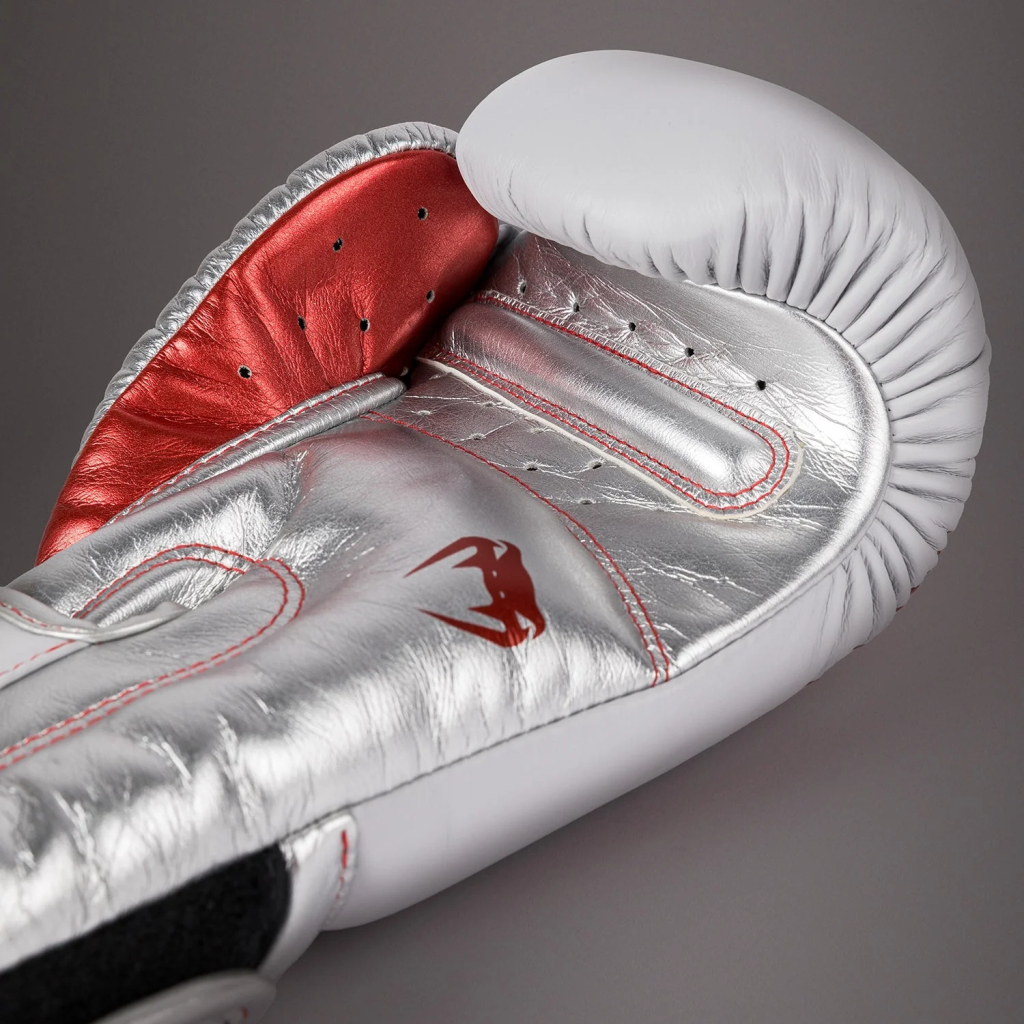 Боксерские перчатки Venum Giant 3.0 Red/Silver - Special Edition