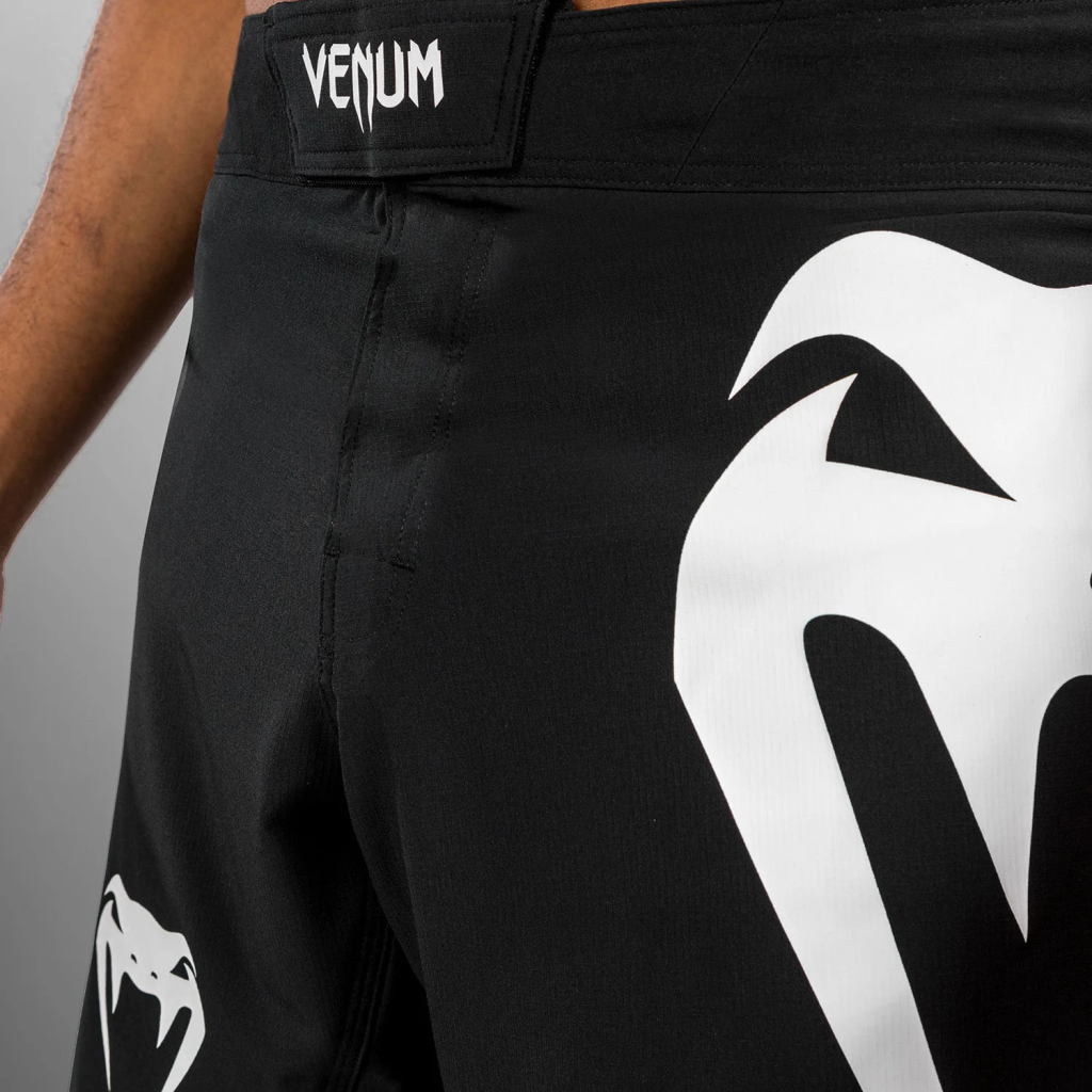 Шорты Venum Light 5.0 - Black/White
