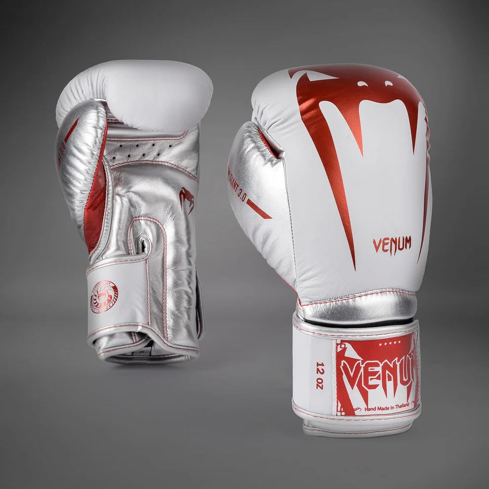Боксерские перчатки Venum Giant 3.0 Red/Silver - Special Edition