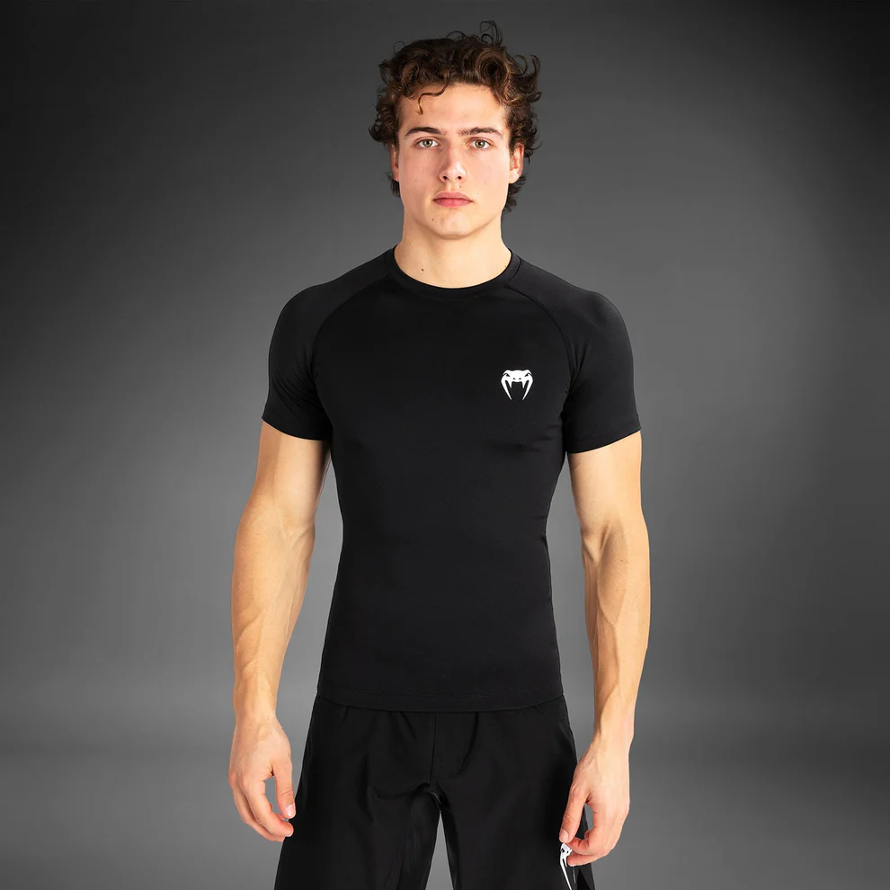 Рашгард с коротким рукавом Venum Contender - Black/White