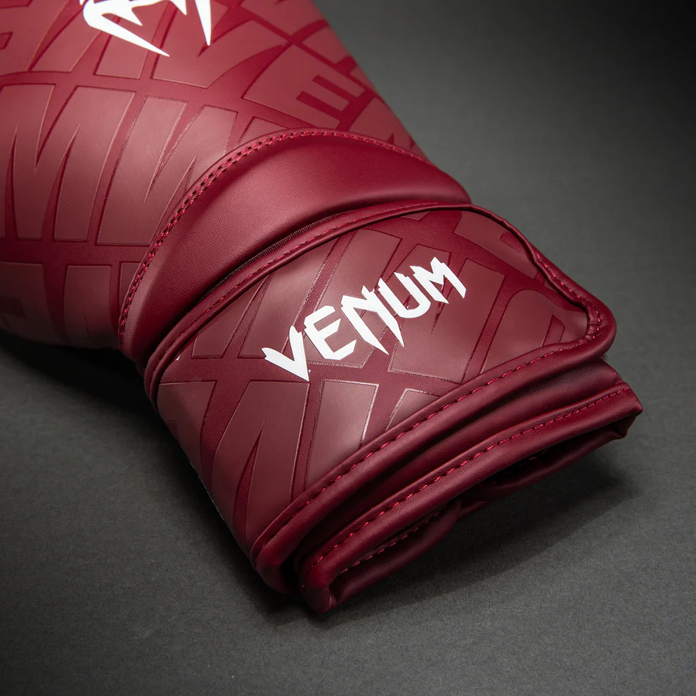 Боксерские перчатки Venum Contender 1.5 XT 3D Dark Red Боксерские перчатки Venum Contender 1.5 XT 3D Dark Red