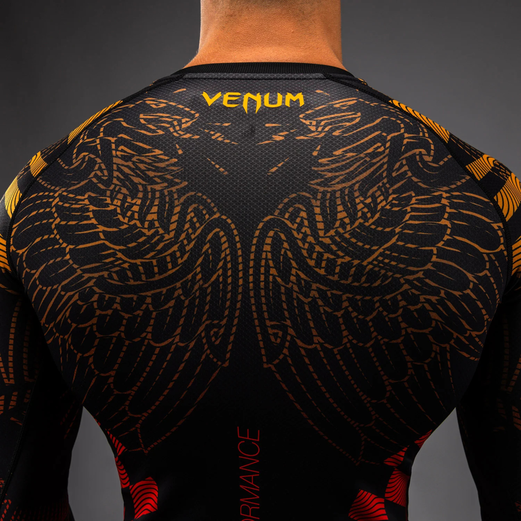 Рашгард с длинным рукавом Venum Quetzal Fury - Black/Fury Red/ Tangerine