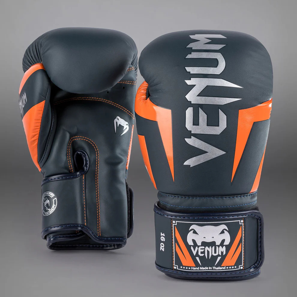 Боксерские перчатки Venum Elite
