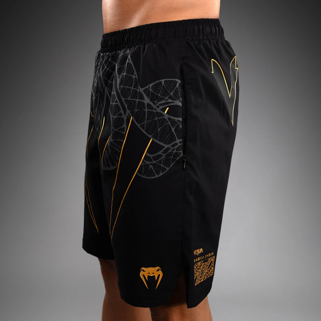 Шорты Venum Serpenti Black/Silver/Gold