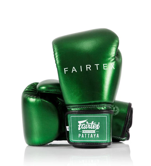 Боксерские перчатки Fairtex Metallic BGV22