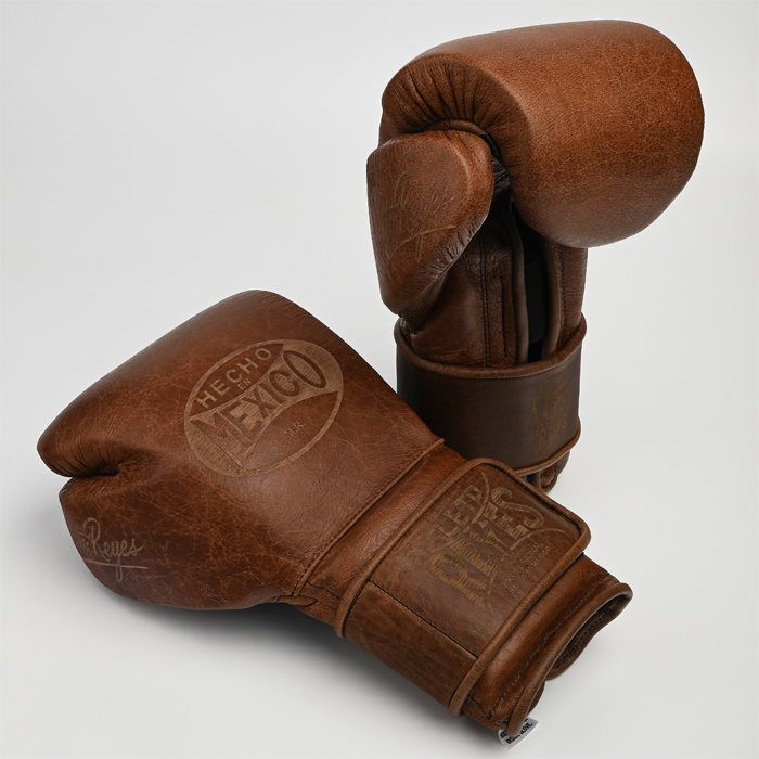 Тренировочные перчатки Cleto Reyes E600 Vintage, коричневые Тренировочные перчатки Cleto Reyes E600 Vintage, коричневые