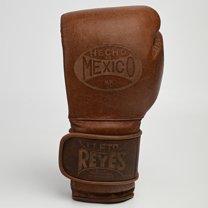 Тренировочные перчатки Cleto Reyes E600 Vintage, коричневые Тренировочные перчатки Cleto Reyes E600 Vintage, коричневые