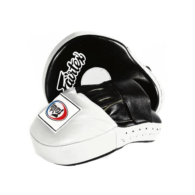 Лапы Fairtex The Ultimate FMV9 Лапы Fairtex The Ultimate FMV9