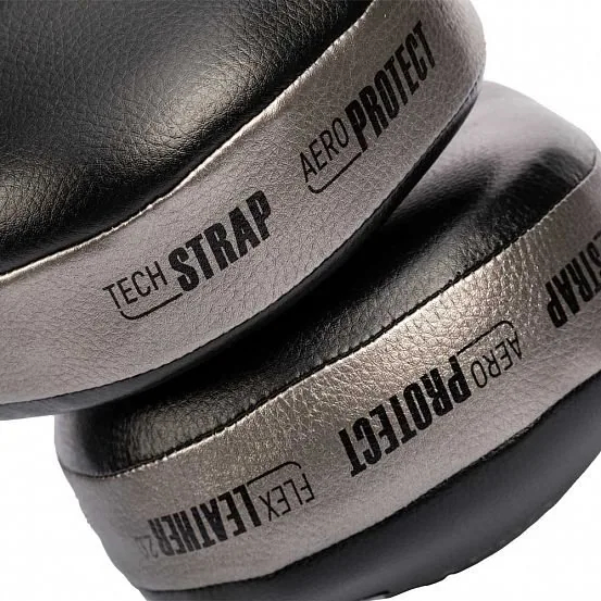 Лапы Clinch Focus Mitt Aero One