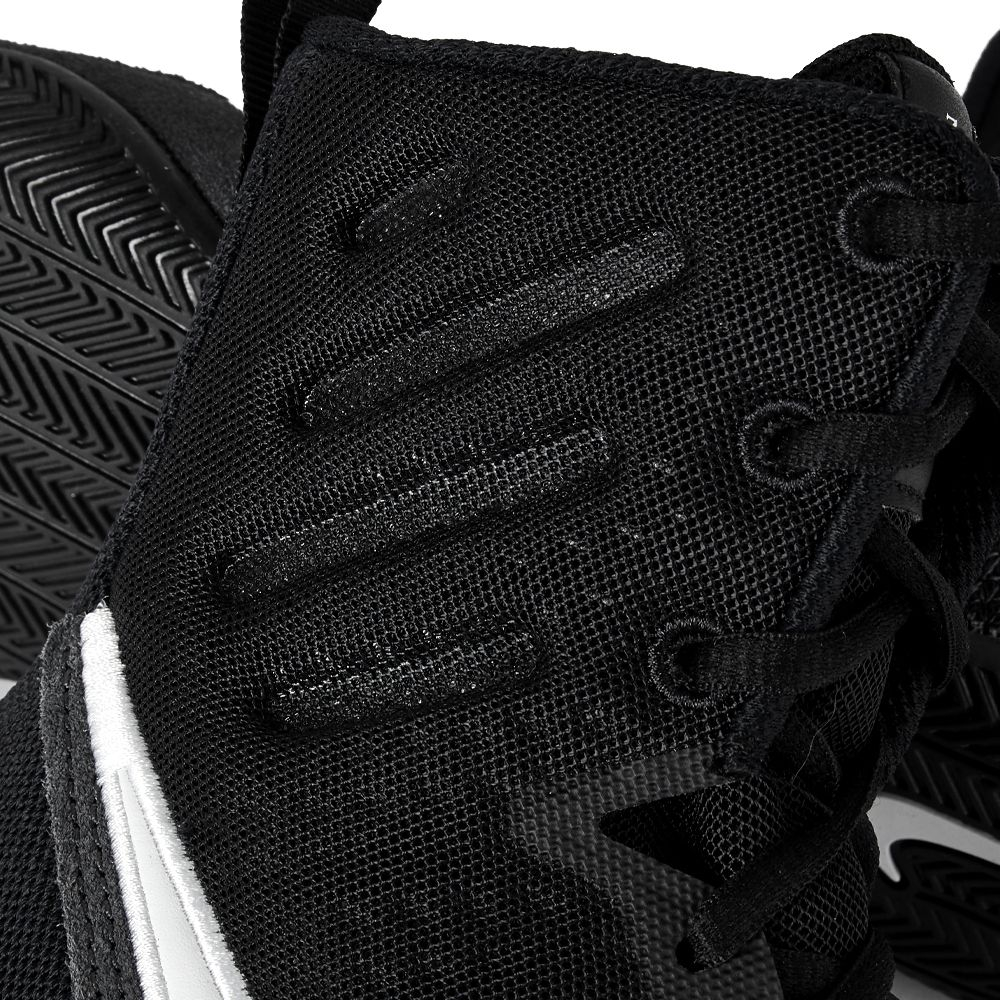 Боксёрки Nike Machomai 3.0, чёрно-белые