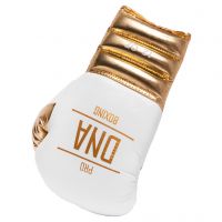 Боксерские перчатки DNA Pro Boxing MTRX White/Gold