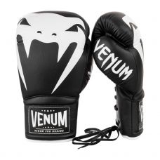 Боксерские перчатки VENUM GIANT 2.0 PRO BOXING GLOVES - WITH LACES - BLACK/WHITE