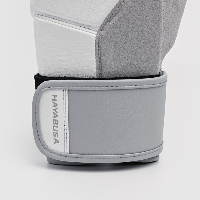 Боксерские перчатки Hayabusa T3 White/Grey Боксерские перчатки Hayabusa T3 White/Grey