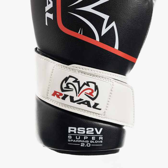 Перчатки для спарринга Rival RS2V черный