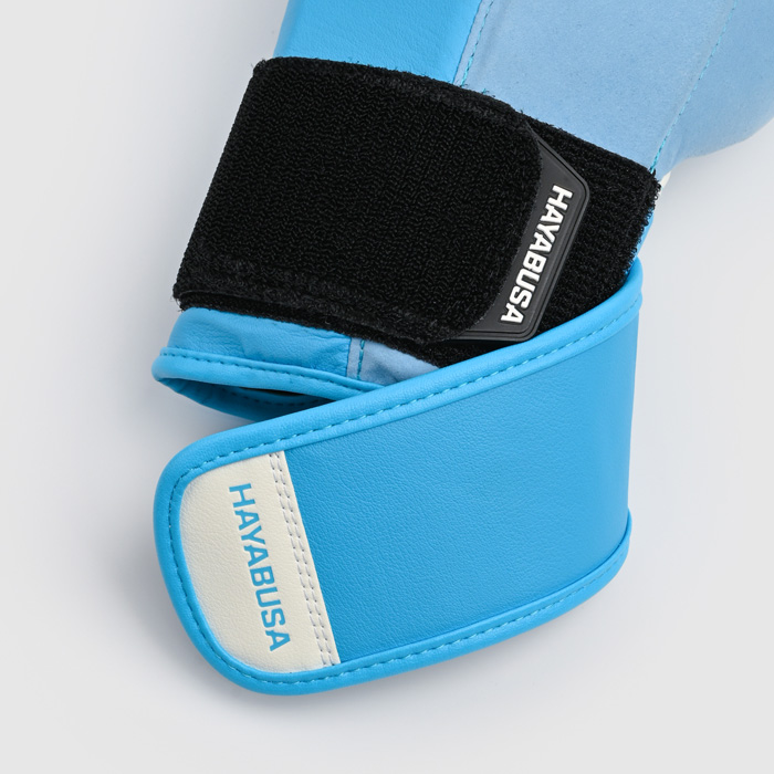 Боксерские перчатки Hayabusa T3 Neon Blue