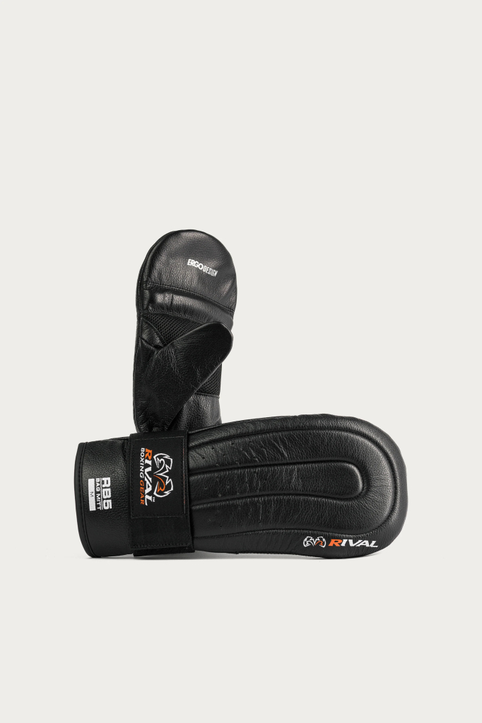 Перчатки Rival RB5 черный