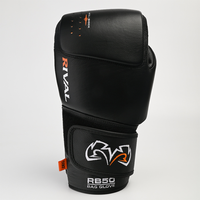 Перчатки Rival RB50 черный Перчатки Rival RB50 черный