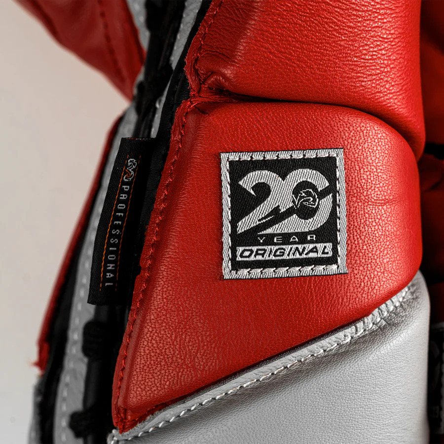 Перчатки RIVAL RS1 Pro Sparring Gloves - 20th Anniversary