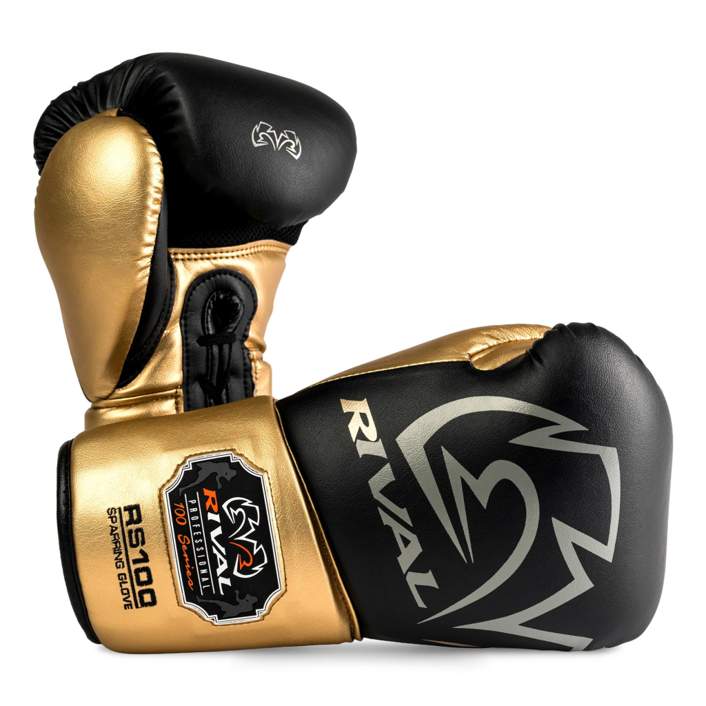 Перчатки RIVAL RS100 Professional Sparring Gloves черный/золотой