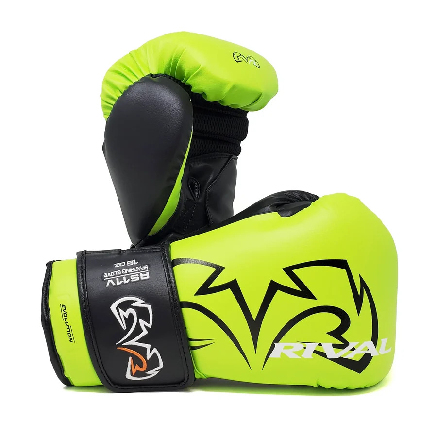 Перчатки RIVAL RS11V EVOLUTION SPARRING GLOVES салатовый Перчатки RIVAL RS11V EVOLUTION SPARRING GLOVES салатовый
