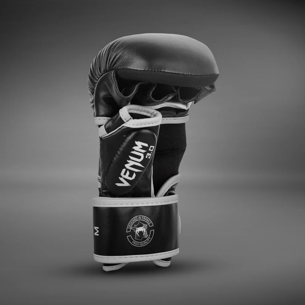 Перчатки ММА Venum Challenger 3.0