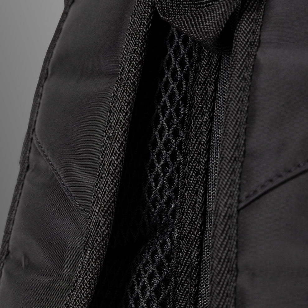 Рюкзак Venum Shockwave (20-25L)- Black