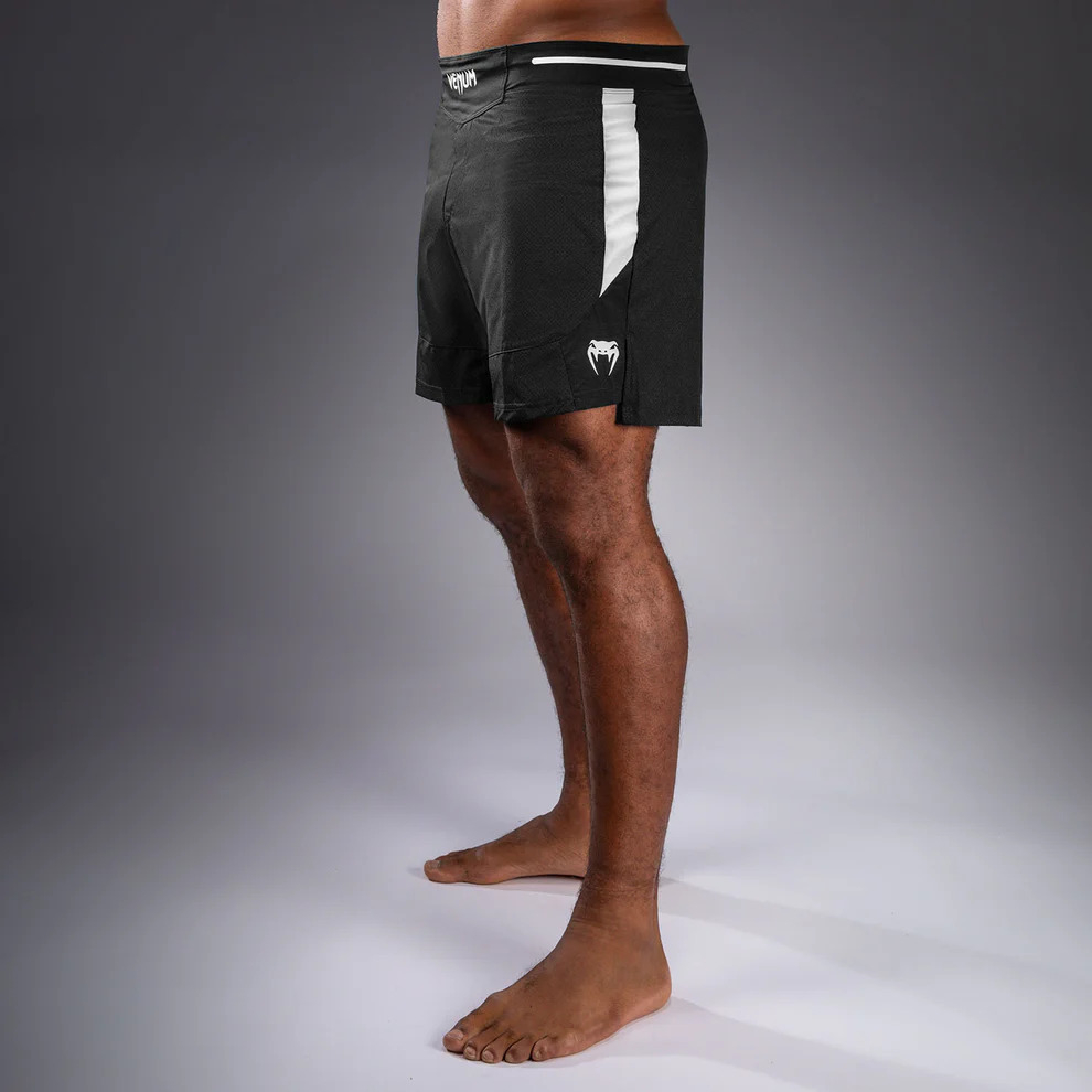 Шорты Venum No Gi - Black/White Шорты Venum No Gi - Black/White