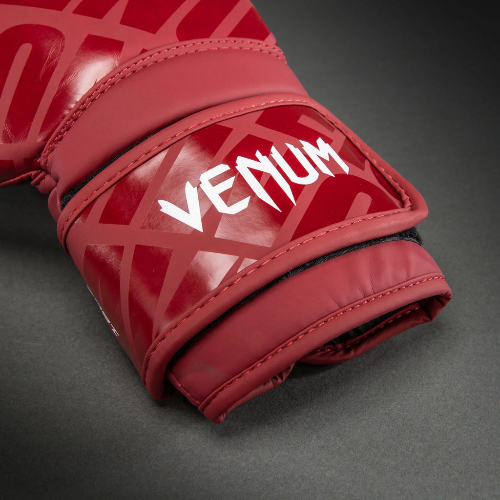 Боксерские перчатки Venum Contender 1.5 XT