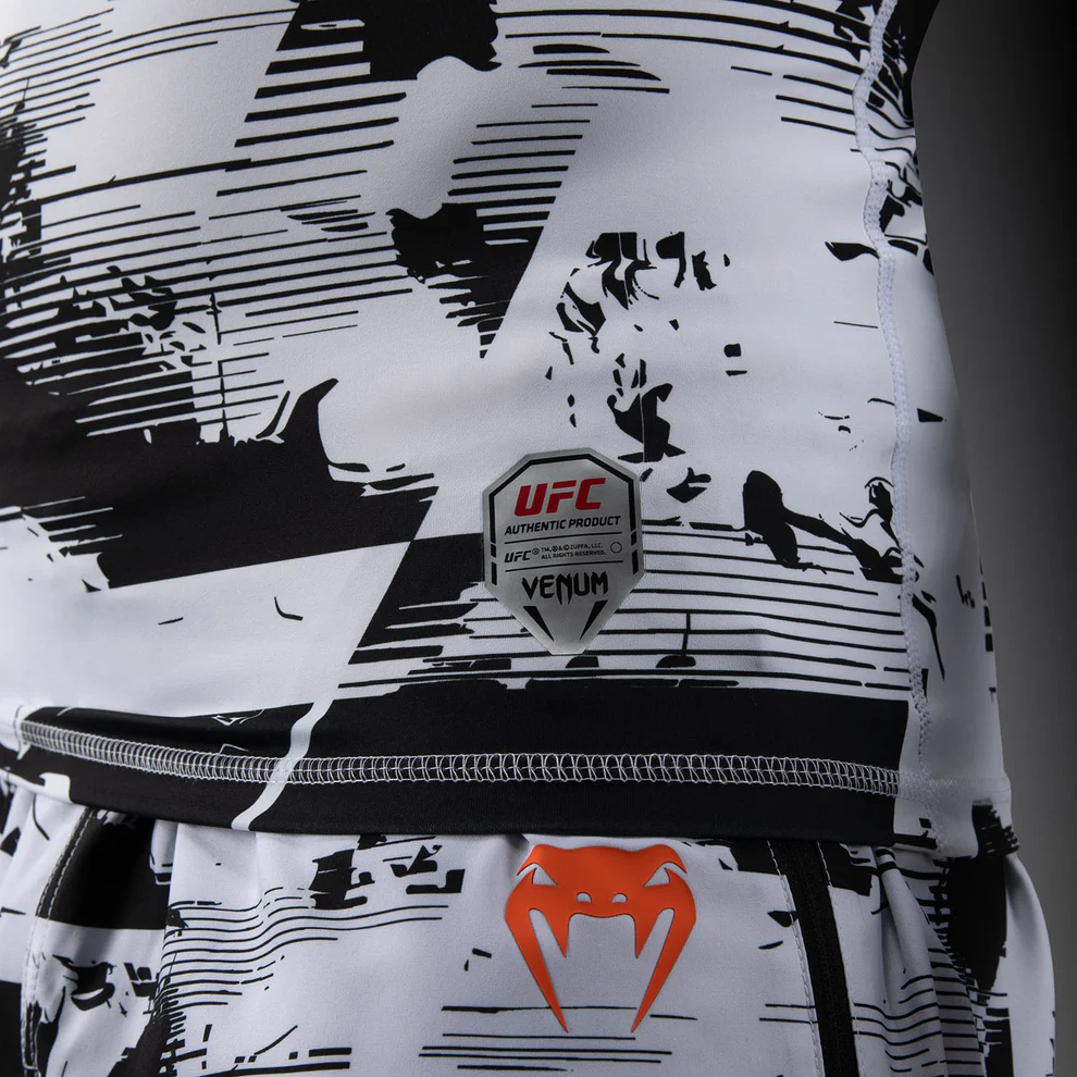 Рашгард UFC Zenith by Venum Authentic Fight Week White Рашгард UFC Zenith by Venum Authentic Fight Week White