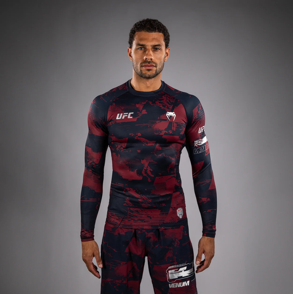 Рашгард UFC Zenith by Venum Authentic Fight Week Burgundy Рашгард UFC Zenith by Venum Authentic Fight Week Burgundy