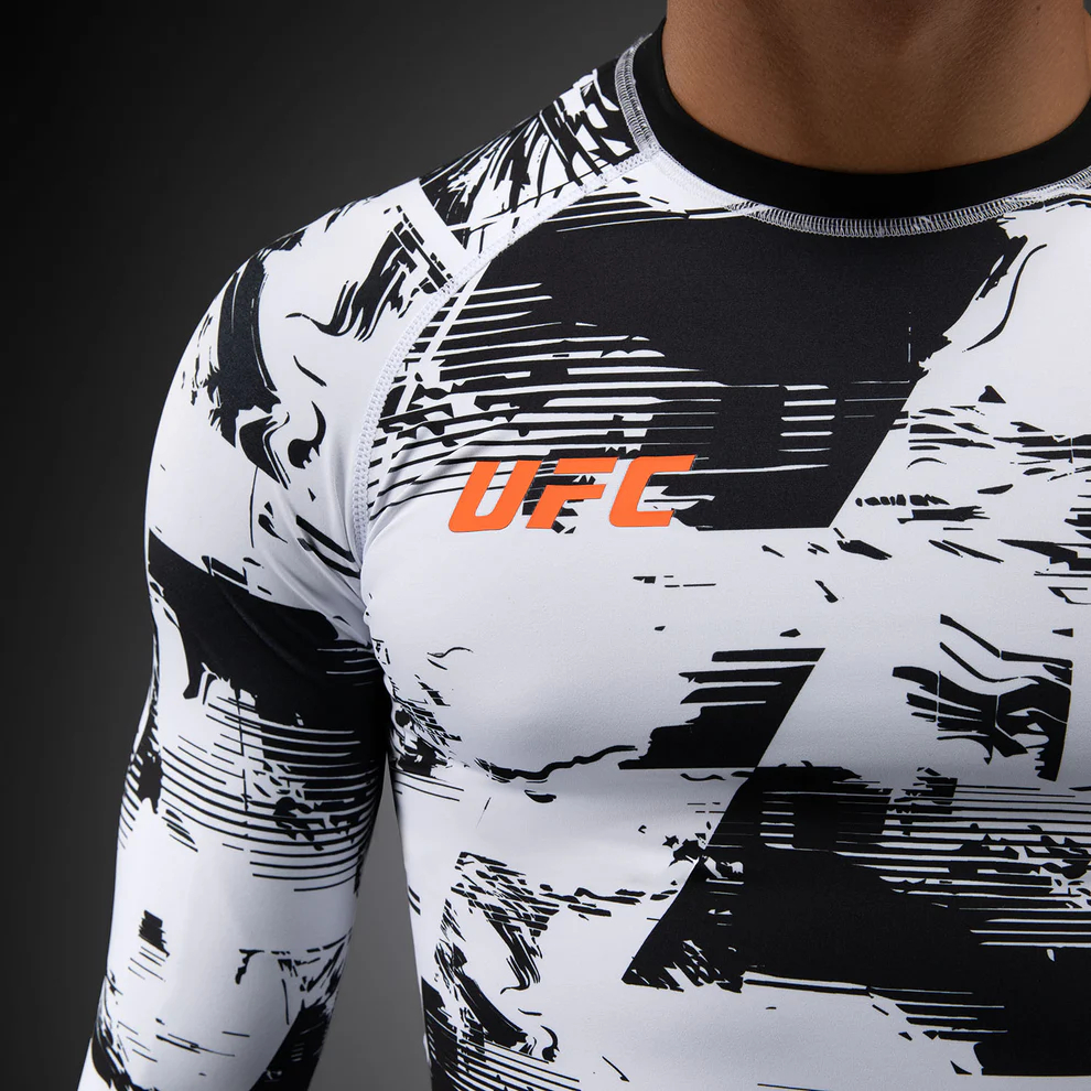 Рашгард UFC Zenith by Venum Authentic Fight Week White Рашгард UFC Zenith by Venum Authentic Fight Week White